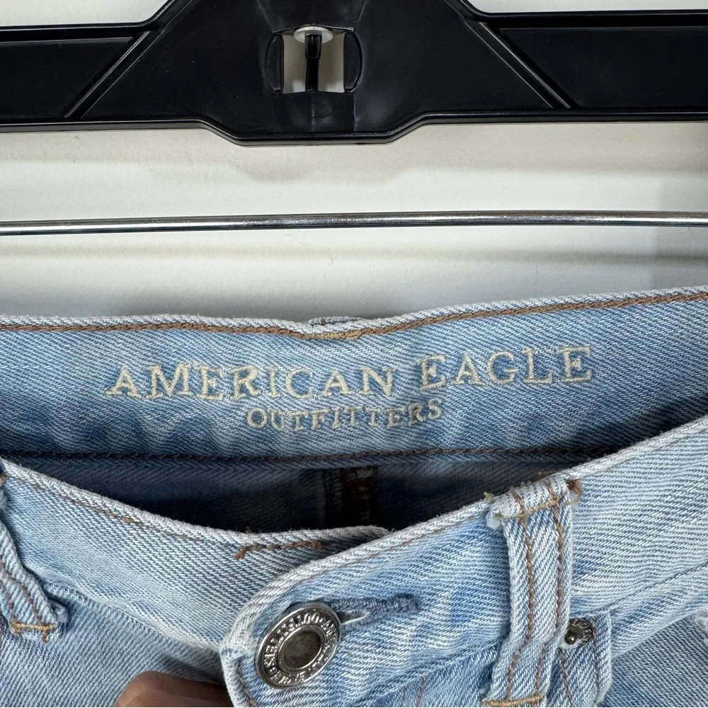 American Eagle Mom Jean Distressed Ripped Denim Jeans